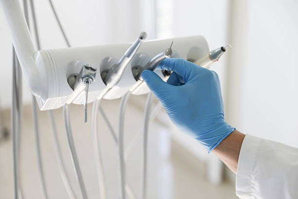 Professional Emergency Dentist technician working in North Westport, MA